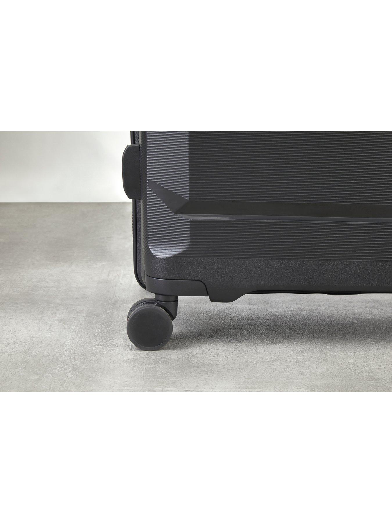 Image 4 of 7 of Rock Luggage Tulum 8 Wheel Hardshell Medium Suitcase - Black