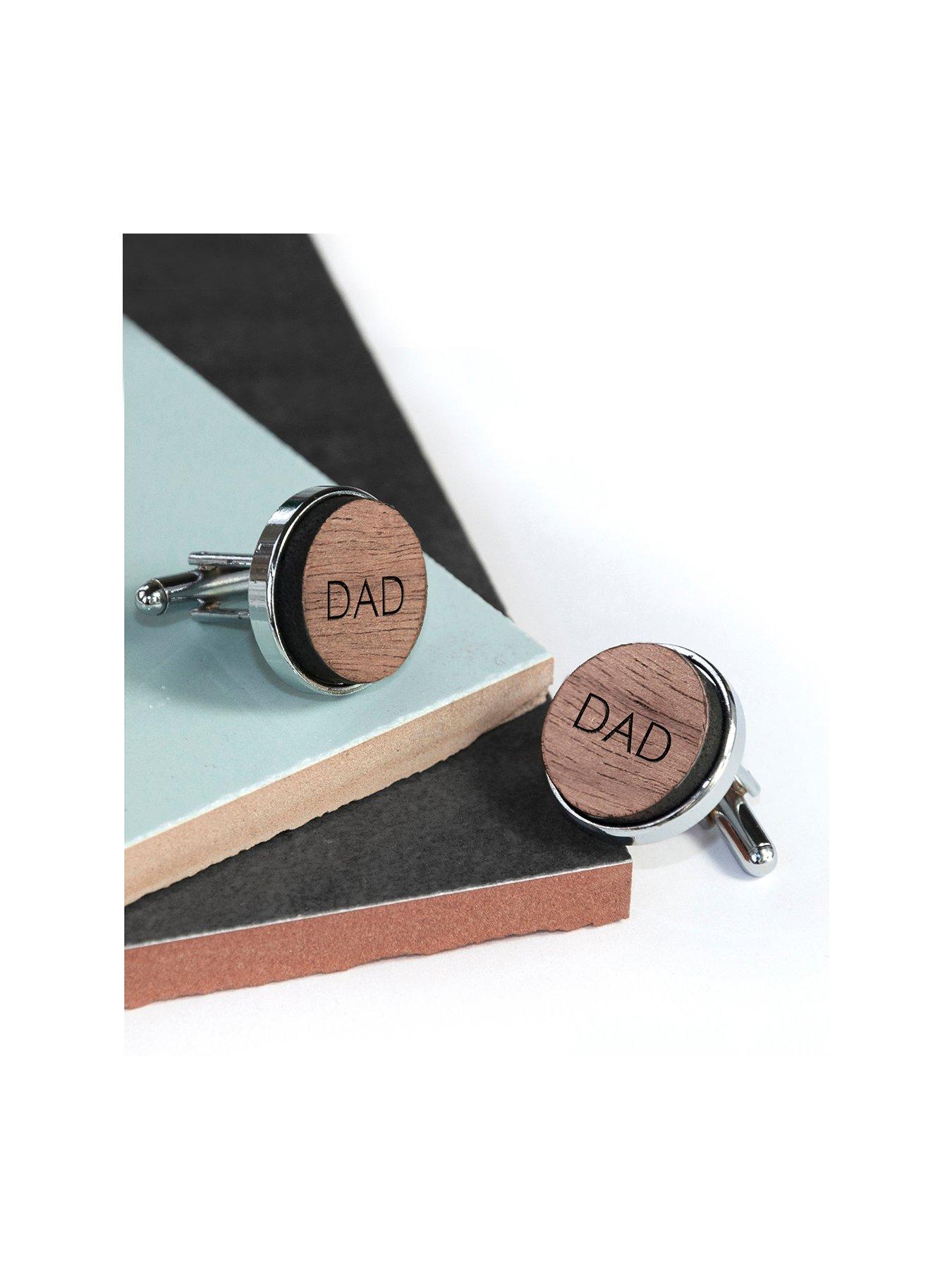 treat-republic-personalised-engraved-round-walnut-cufflinks