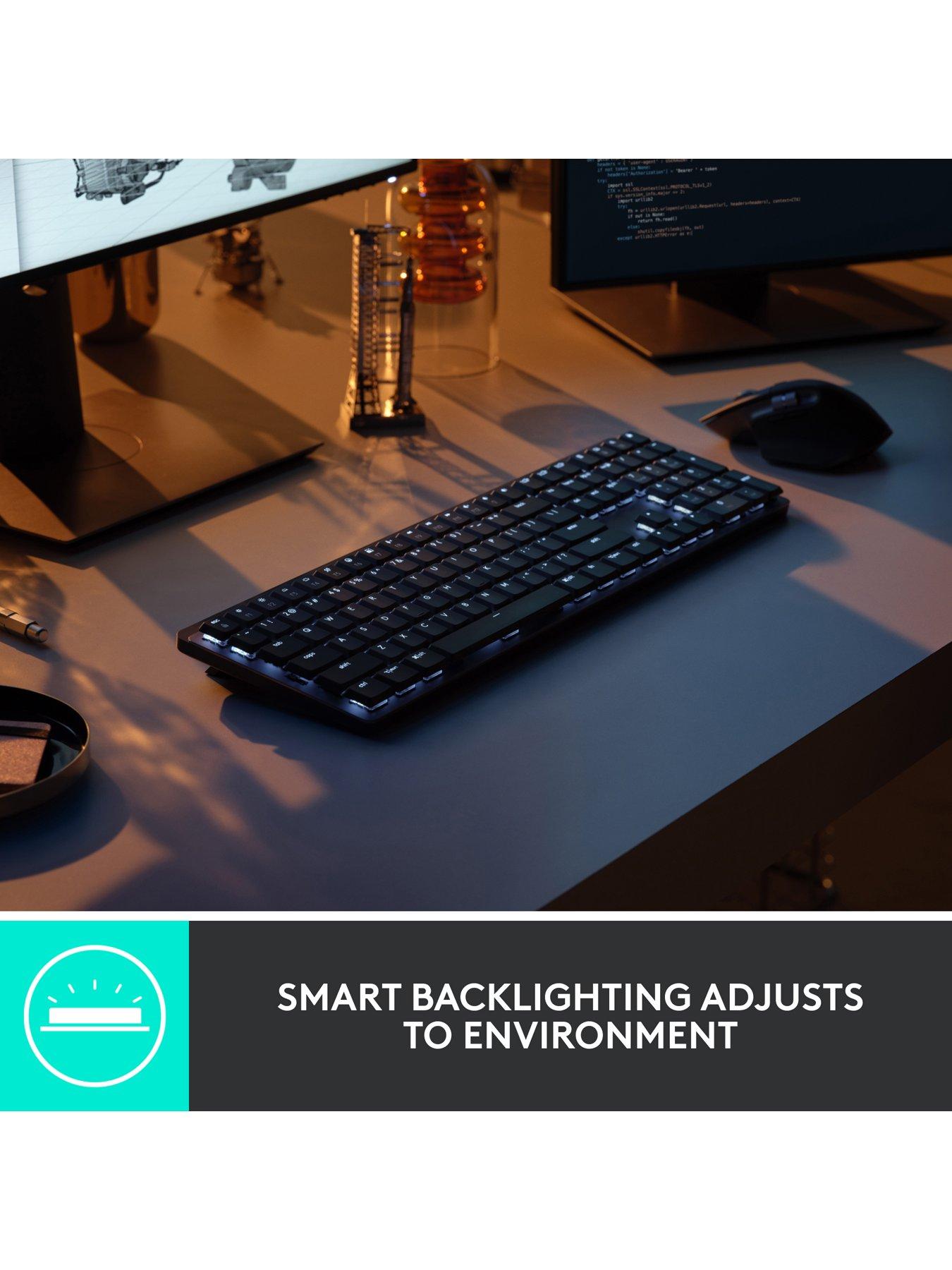 Image 4 of 8 of Logitech Logitech MX Mechanical Wireless Illuminated Performance Keyboard - GRAPHITE - UK - EMEA