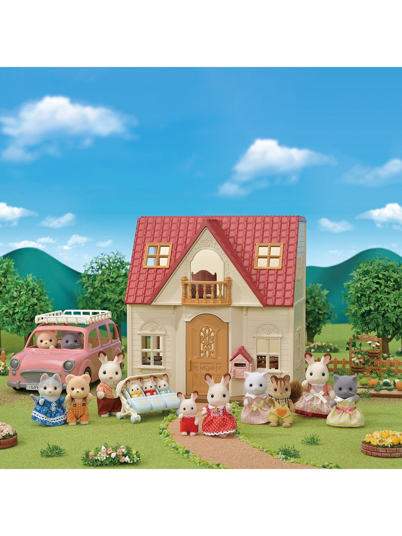 Image 3 of 5 of Sylvanian Families Red Roof Cosy Cottage
