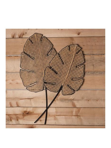 hestia-rattan-leaf-metal-wall-art