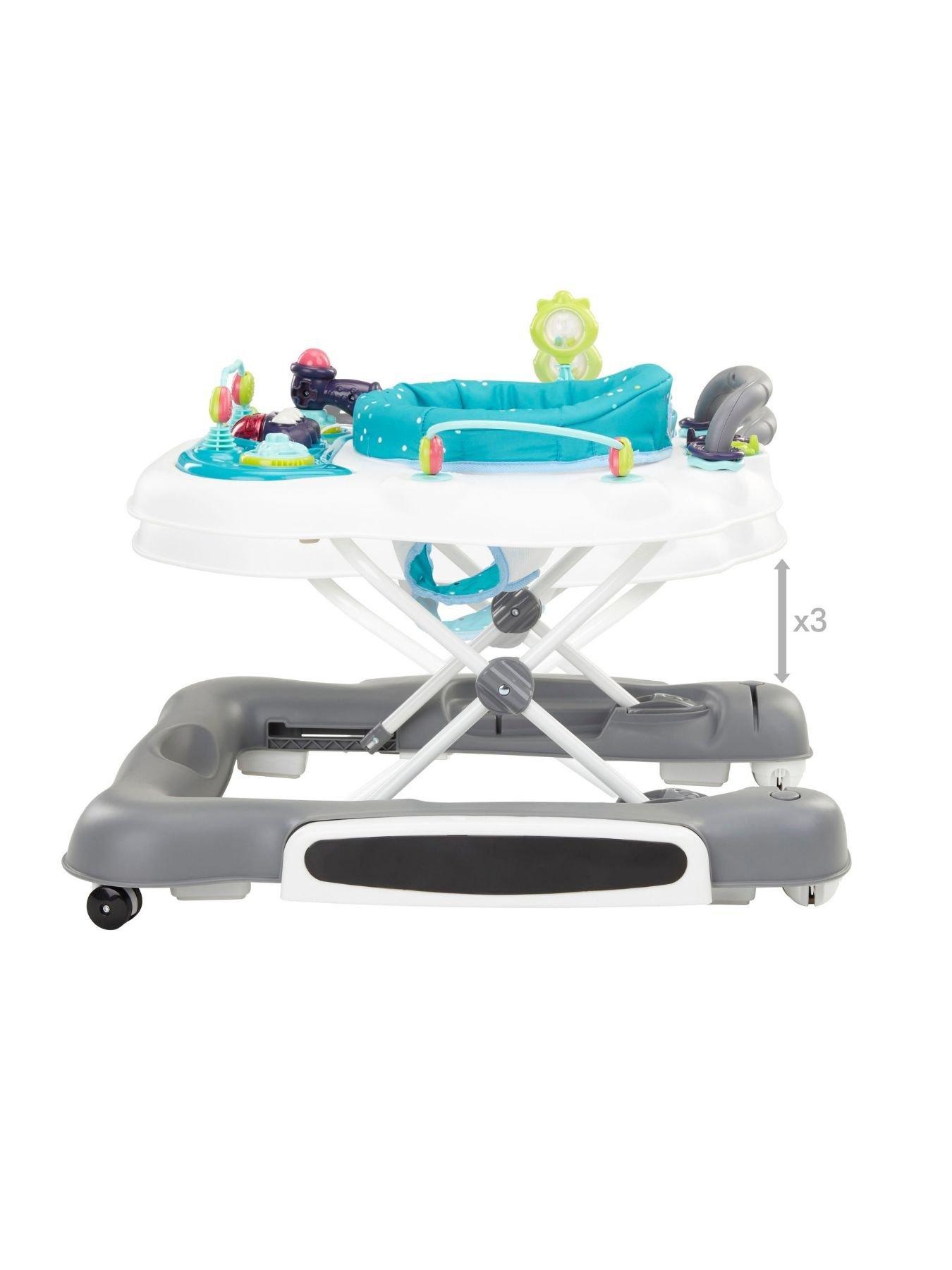 babymoov-5-in-1-baby-activity-walker-greyoutfit