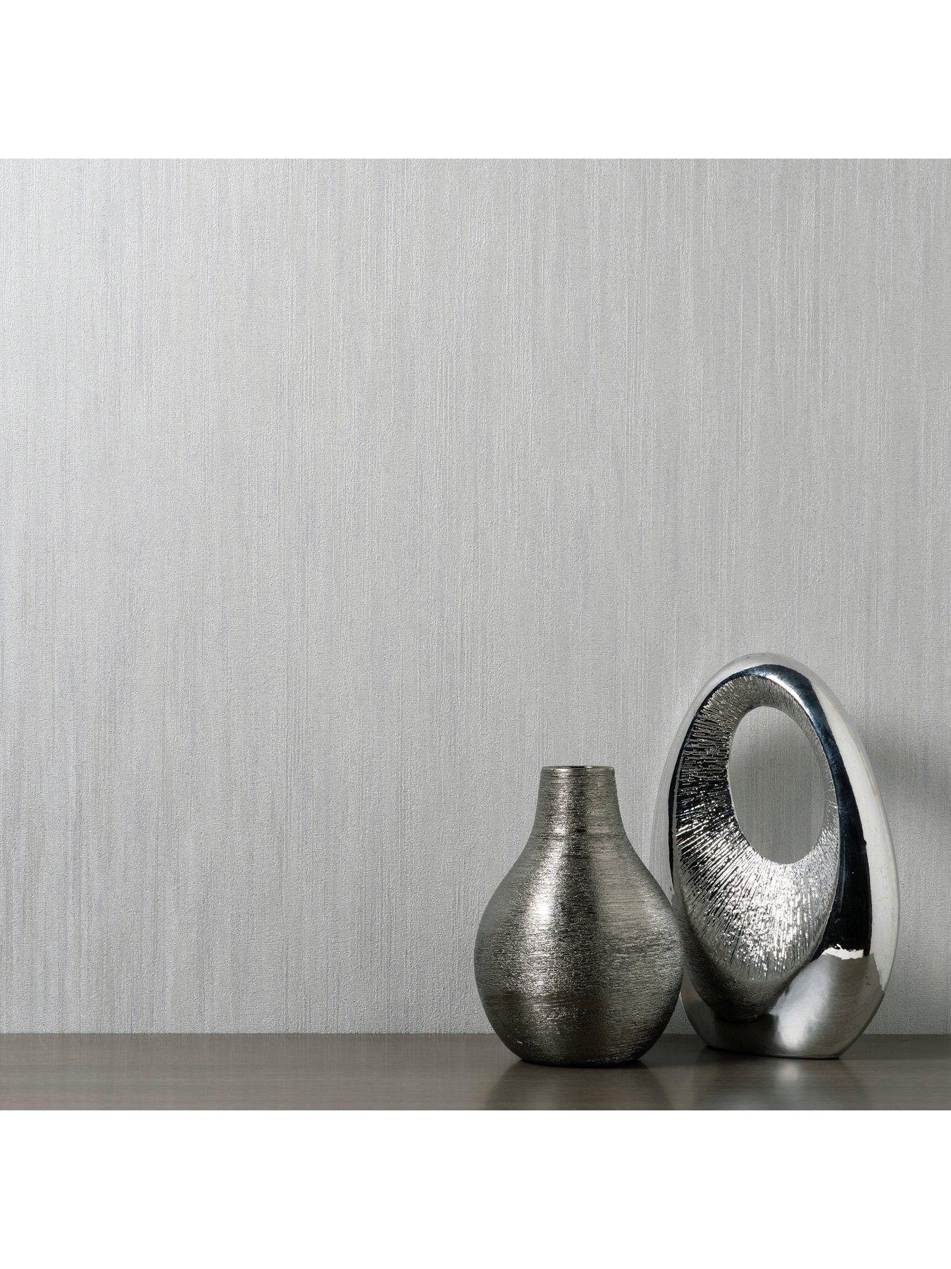 vymura-milano-crepe-plain-wallpaper-greyoutfit