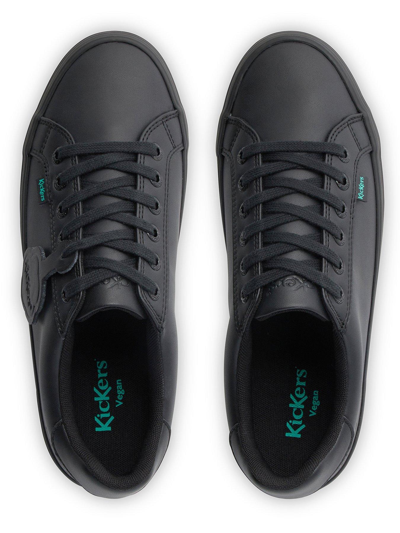 kickers-tovni-stack-vegan-trainers-blackoutfit