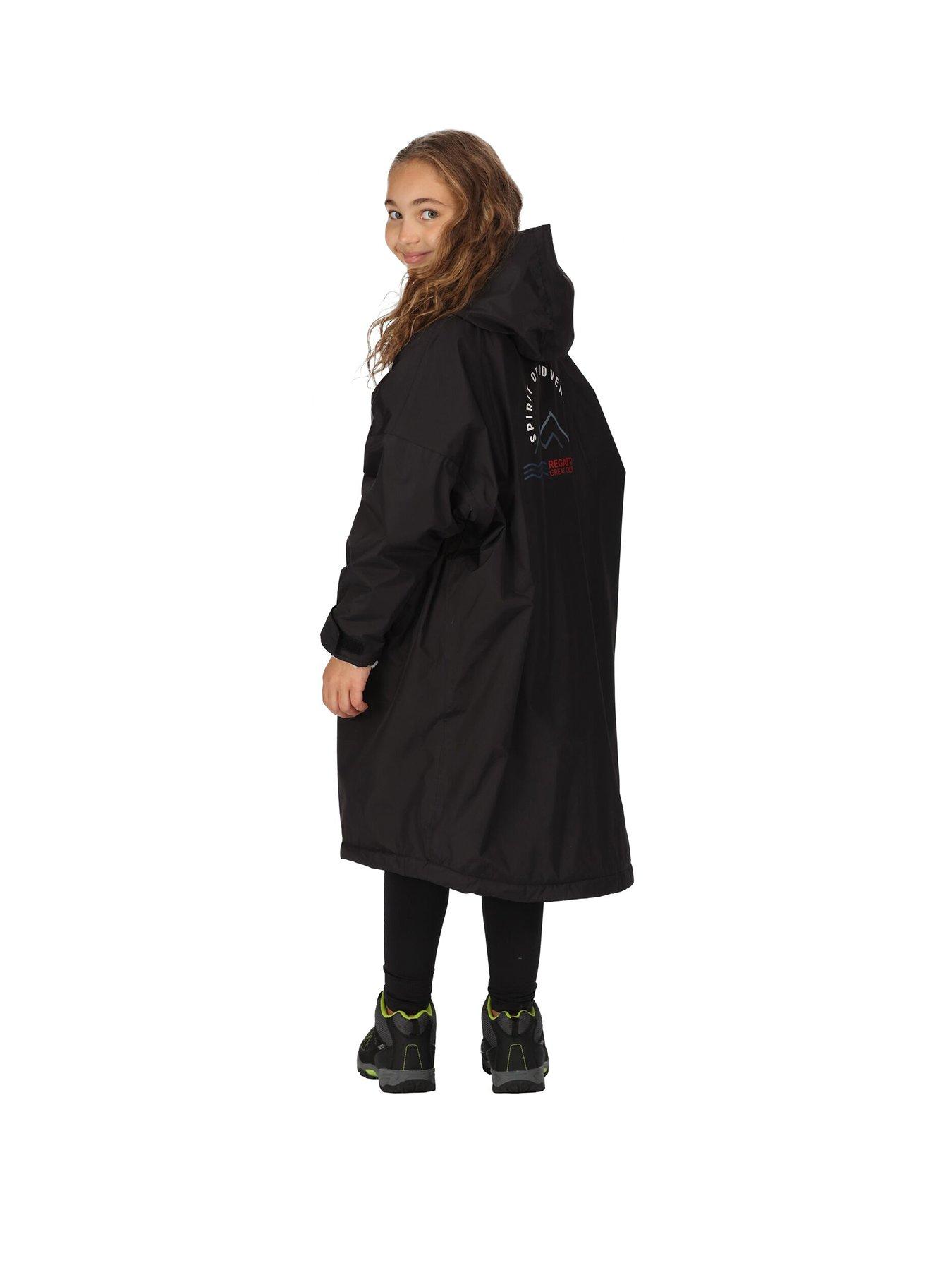 junior-waterproof-changing-robe-blackstillFront