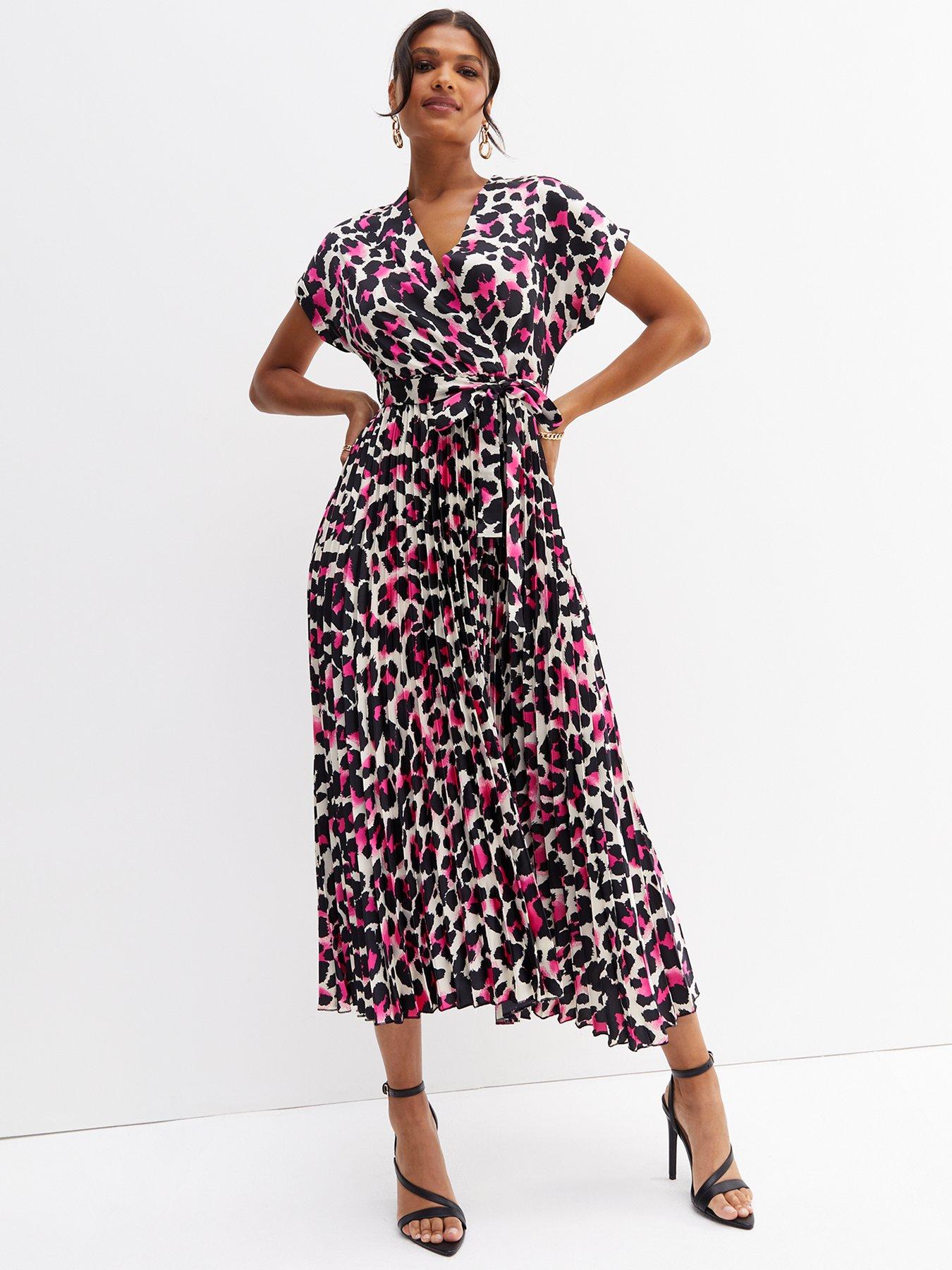 New look hotsell pleated midi dress