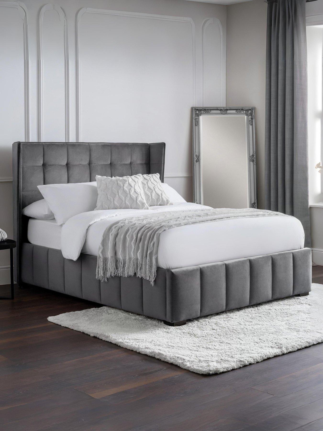 Image 1 of 6 of Julian Bowen Gatsby&nbsp;Fabric&nbsp;Bed - Grey