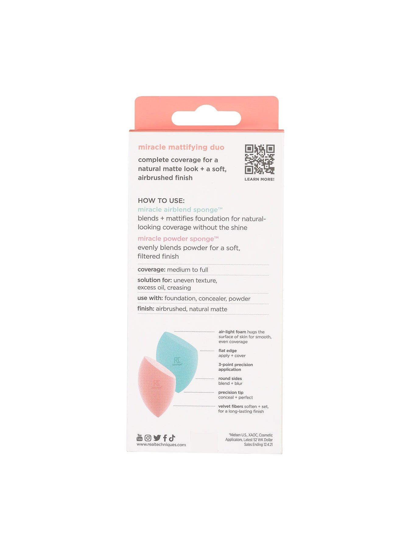 Image 4 of 4 of Real Techniques Real Techniques Miracle Mattifying Duo