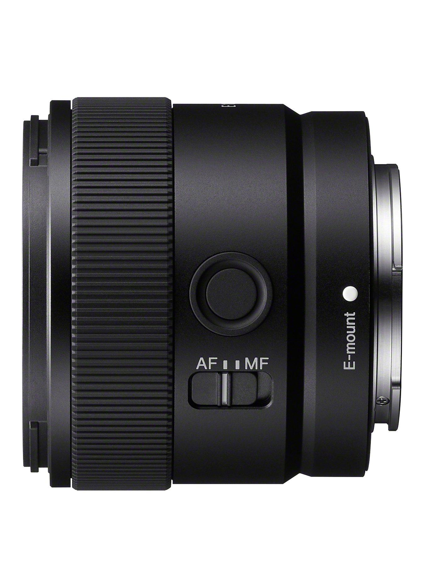 sony-e-11-mm-f18-aps-c-wide-angle-prime-lens-sel11f18stillFront