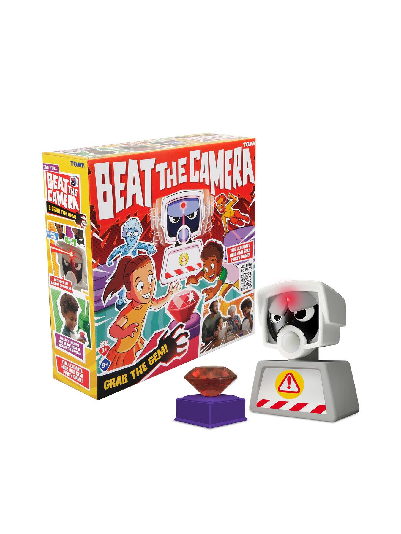 Tomy TOMY Beat the Camera Game