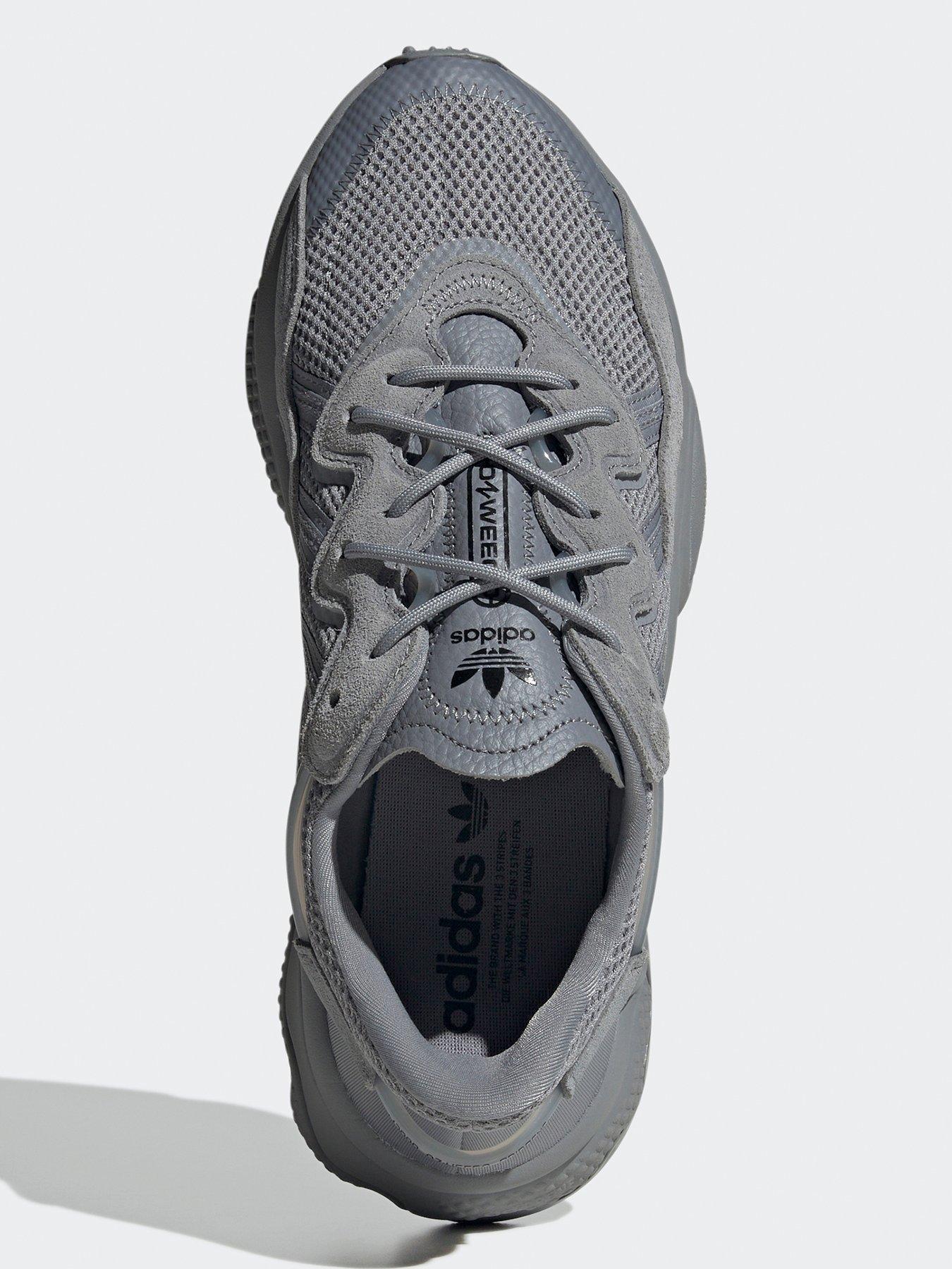 adidas-originals-ozweego-greyoutfit