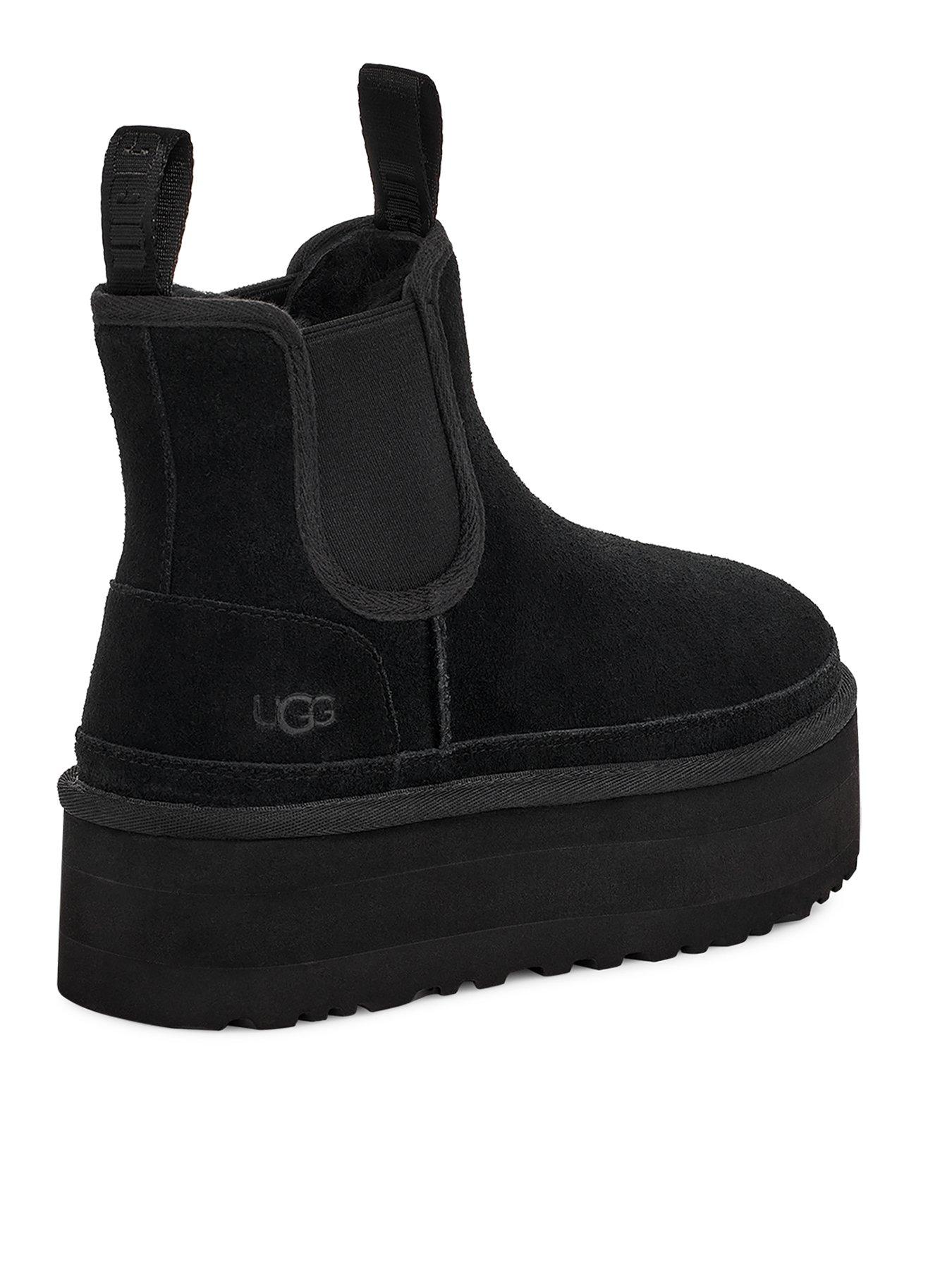 ugg-neumel-platform-chelsea-ankle-boots-blackstillFront