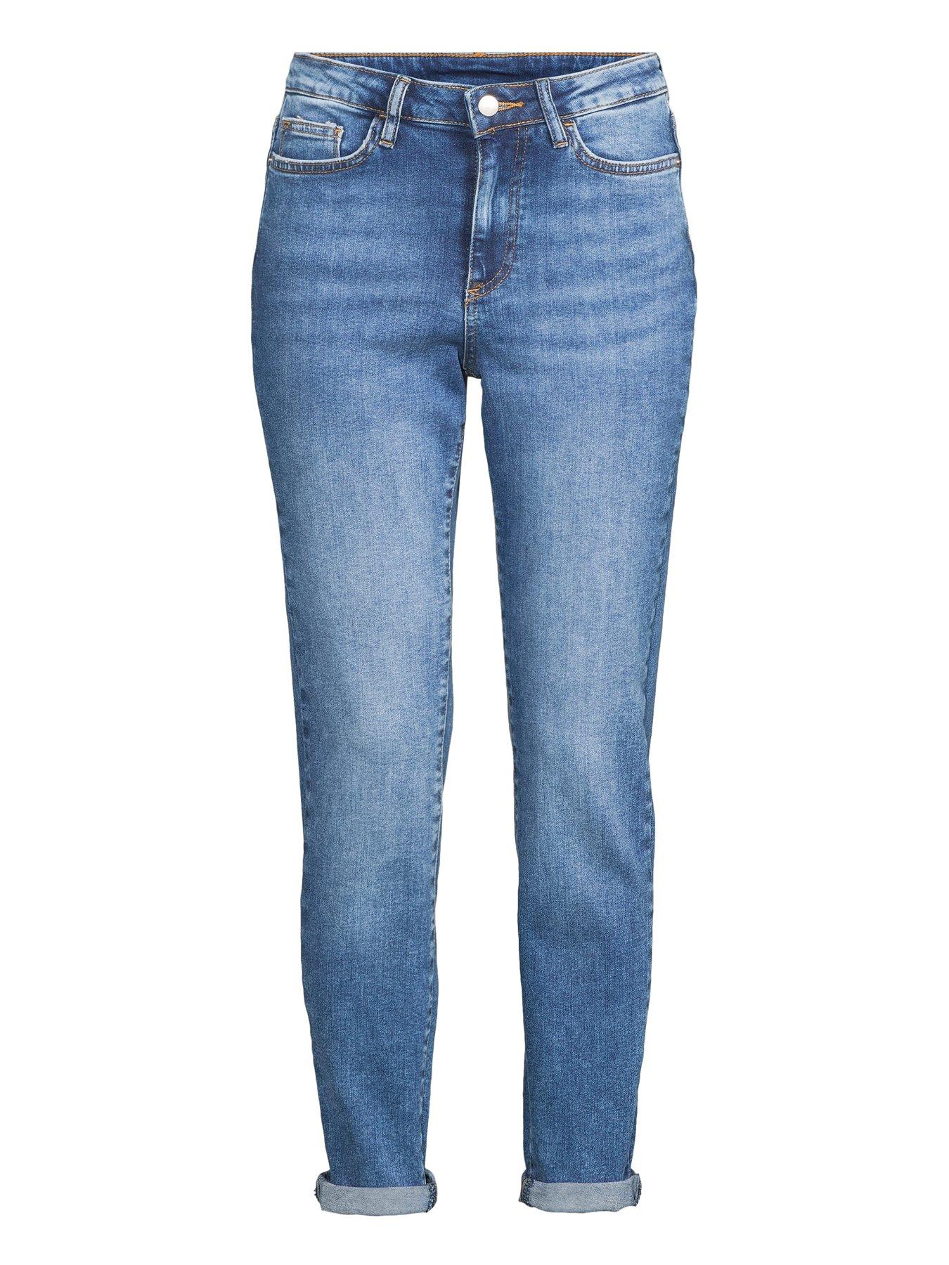 Image 7 of 7 of The Very Collection Relaxed Skinny Jean - Mid Wash