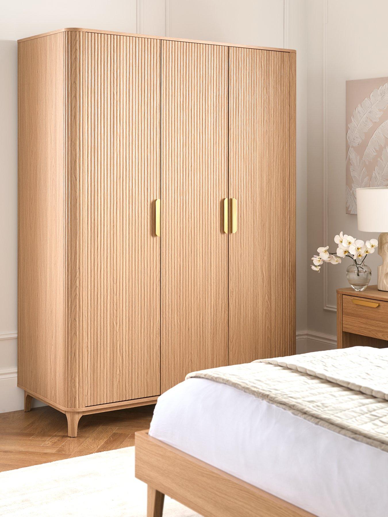 very-home-carina-3-door-wardrobe-oak