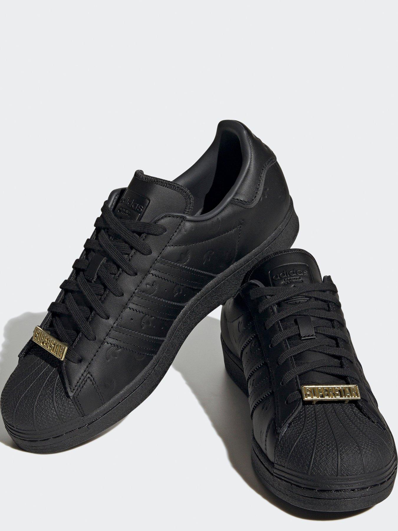 Adidas originals superstar trainers hotsell in black