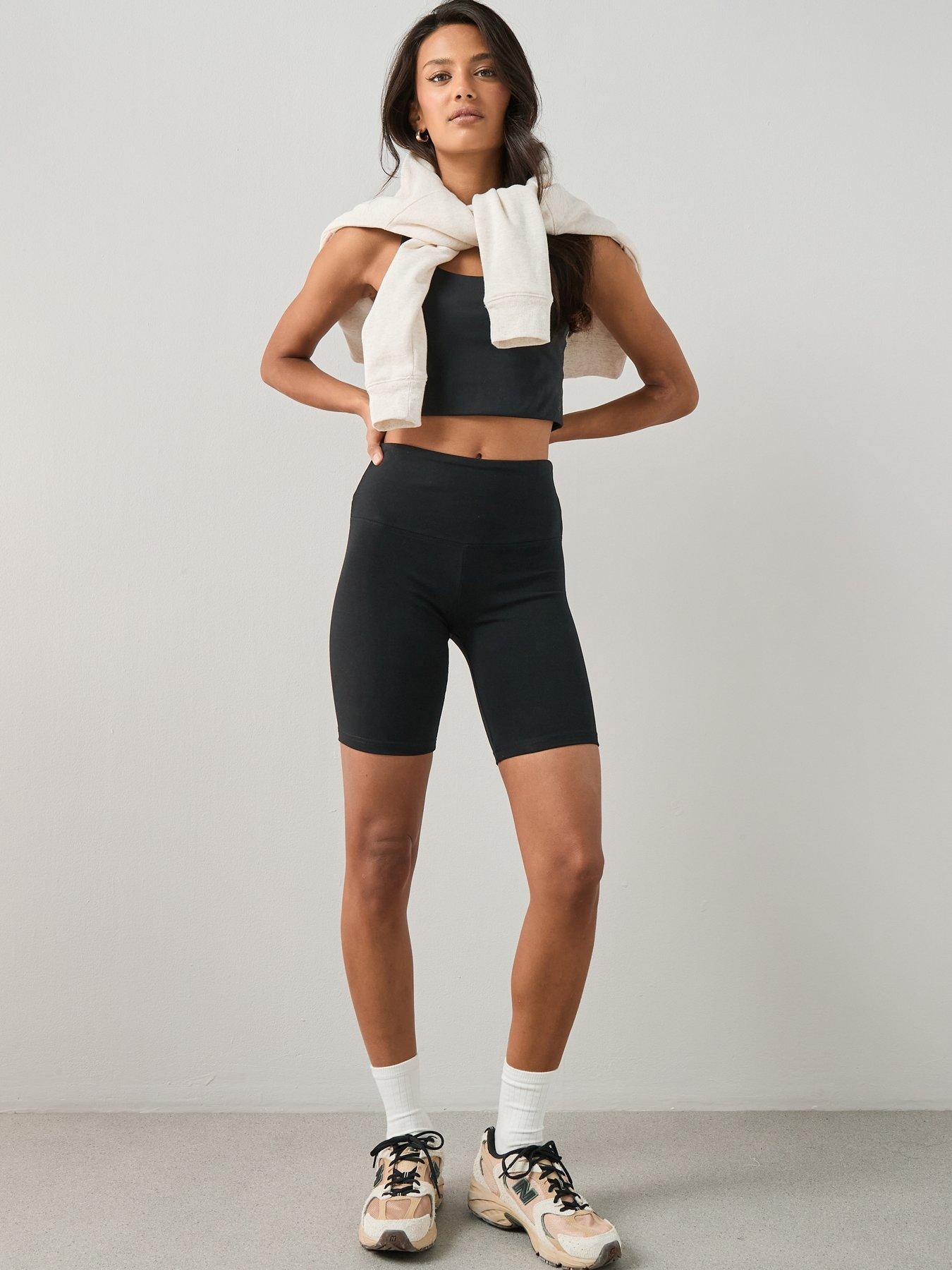 The Very Collection Confident Curve Cycling Short - Black