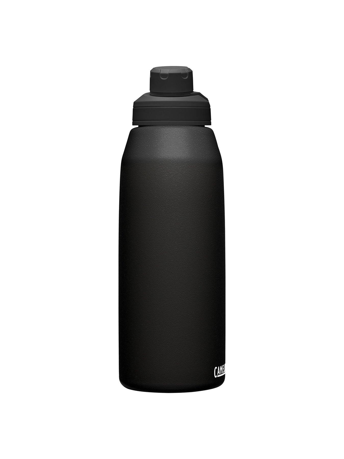 camelbak-chute-mag-sst-vacuum-insulated-40oz-black-water-bottleoutfit