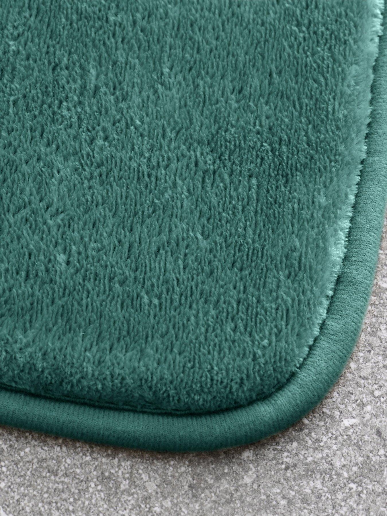 catherine-lansfield-anti-bacterial-memory-foam-bathmat-and-ped-matstillFront