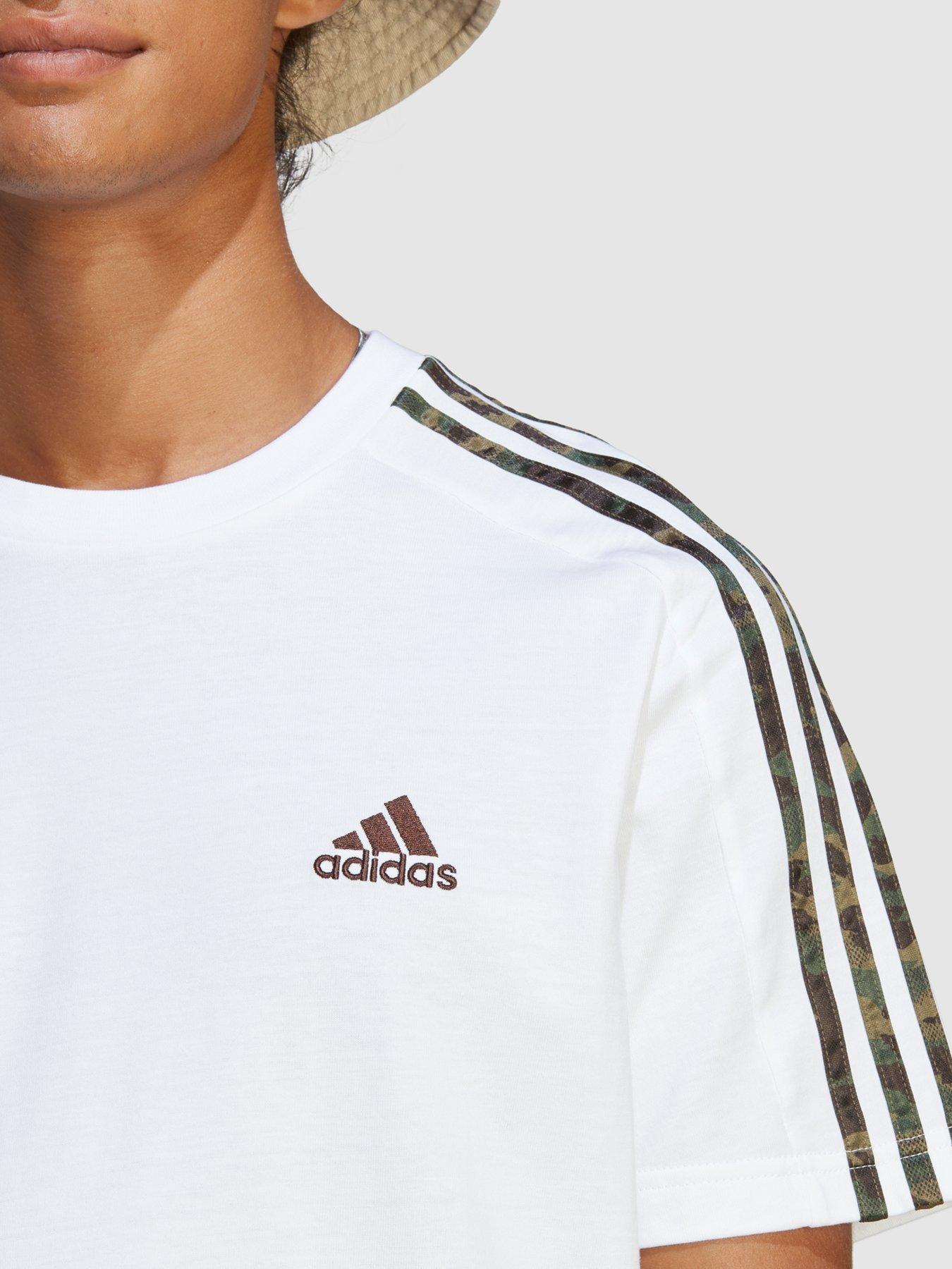 adidas-sportswear-essentials-single-shirt-3-stripes-t-shirt-whitekhakioutfit