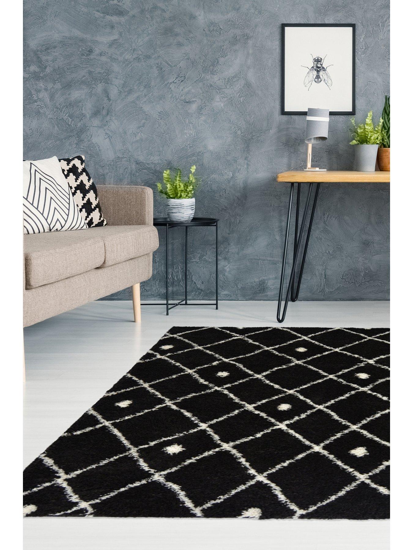Image 1 of 4 of The Very Collection Snug Diamonds Rug - Black