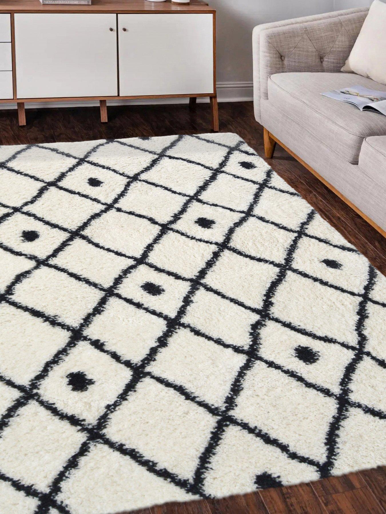 Image 1 of 5 of The Very Collection Snug Diamonds Rug - White