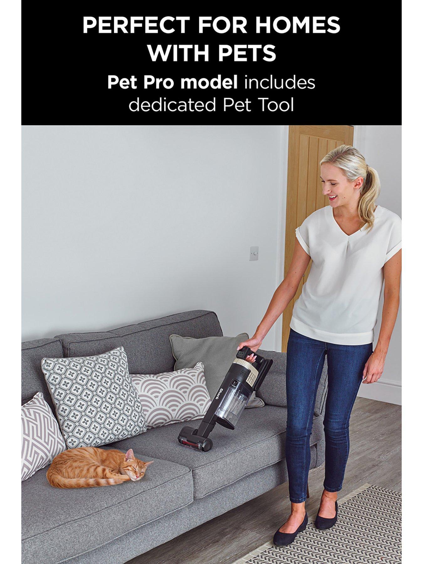 shark-stratos-cordless-stick-vacuum-cleanernbspwith-anti-hair-wrap-powerfins-technology-and-flexology-with-pet-brush-60-minsnbsp--iz400uktdetail