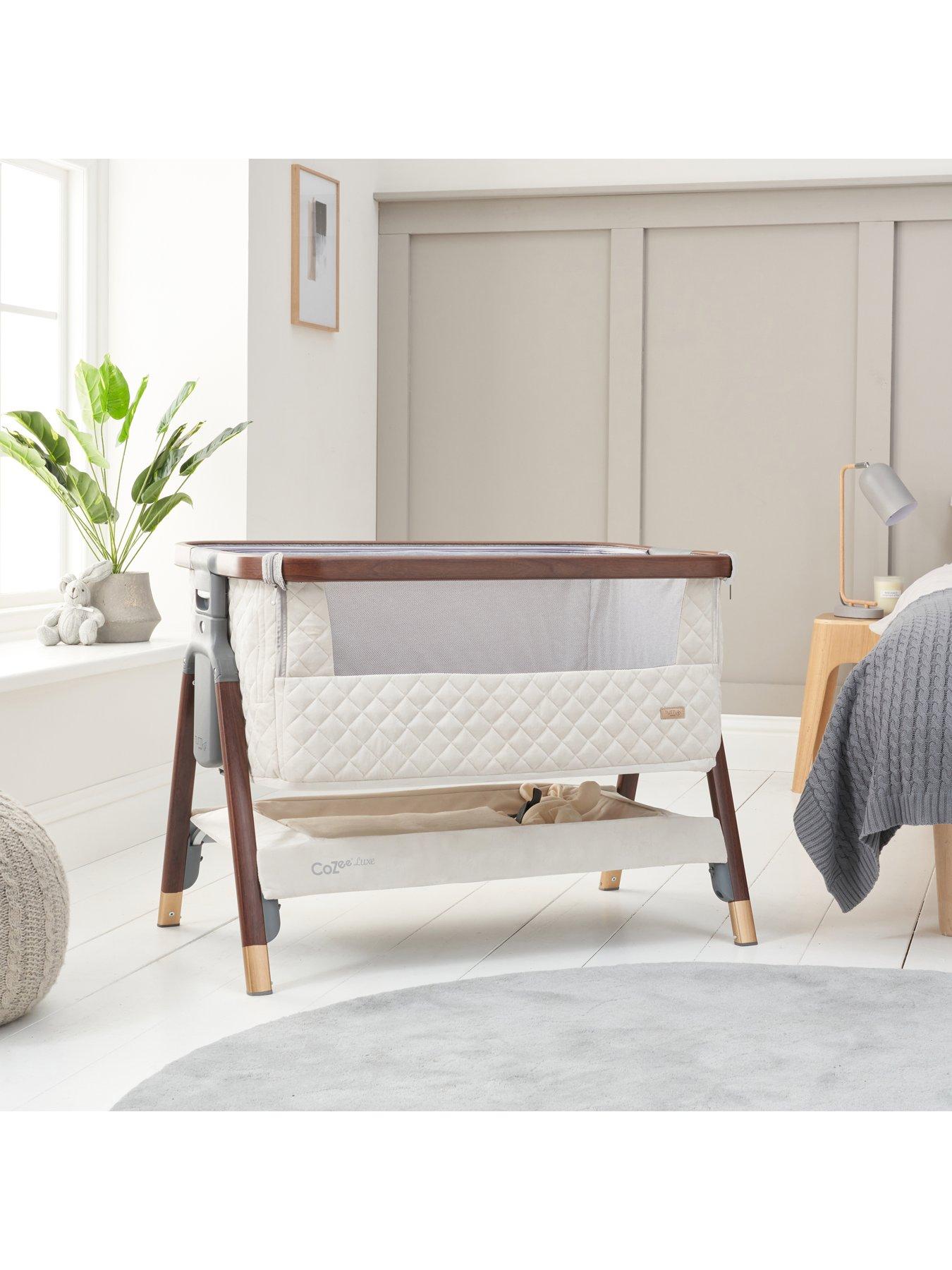 tutti-bambini-cozee-luxe-bedside-crib-walnutcreamstillFront