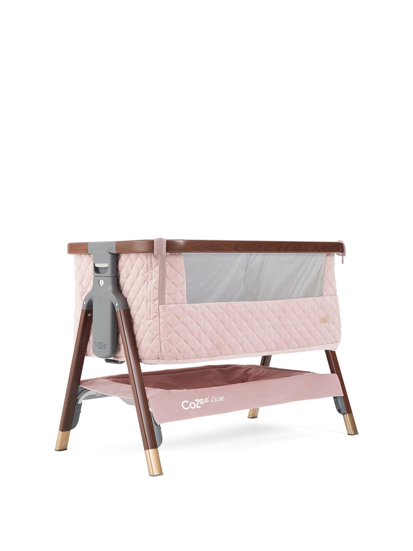 tutti-bambini-cozee-luxe-bedside-crib-walnutblushback