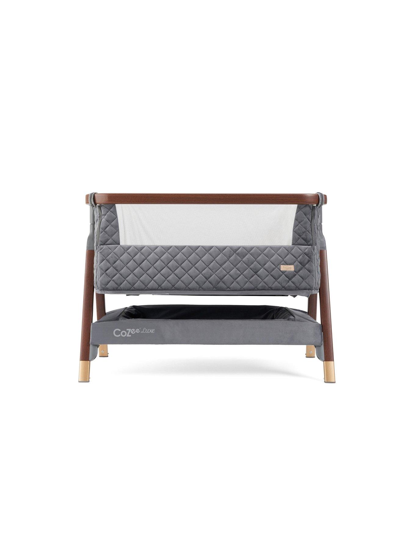 tutti-bambini-cozee-luxe-bedside-crib-walnutslatefront