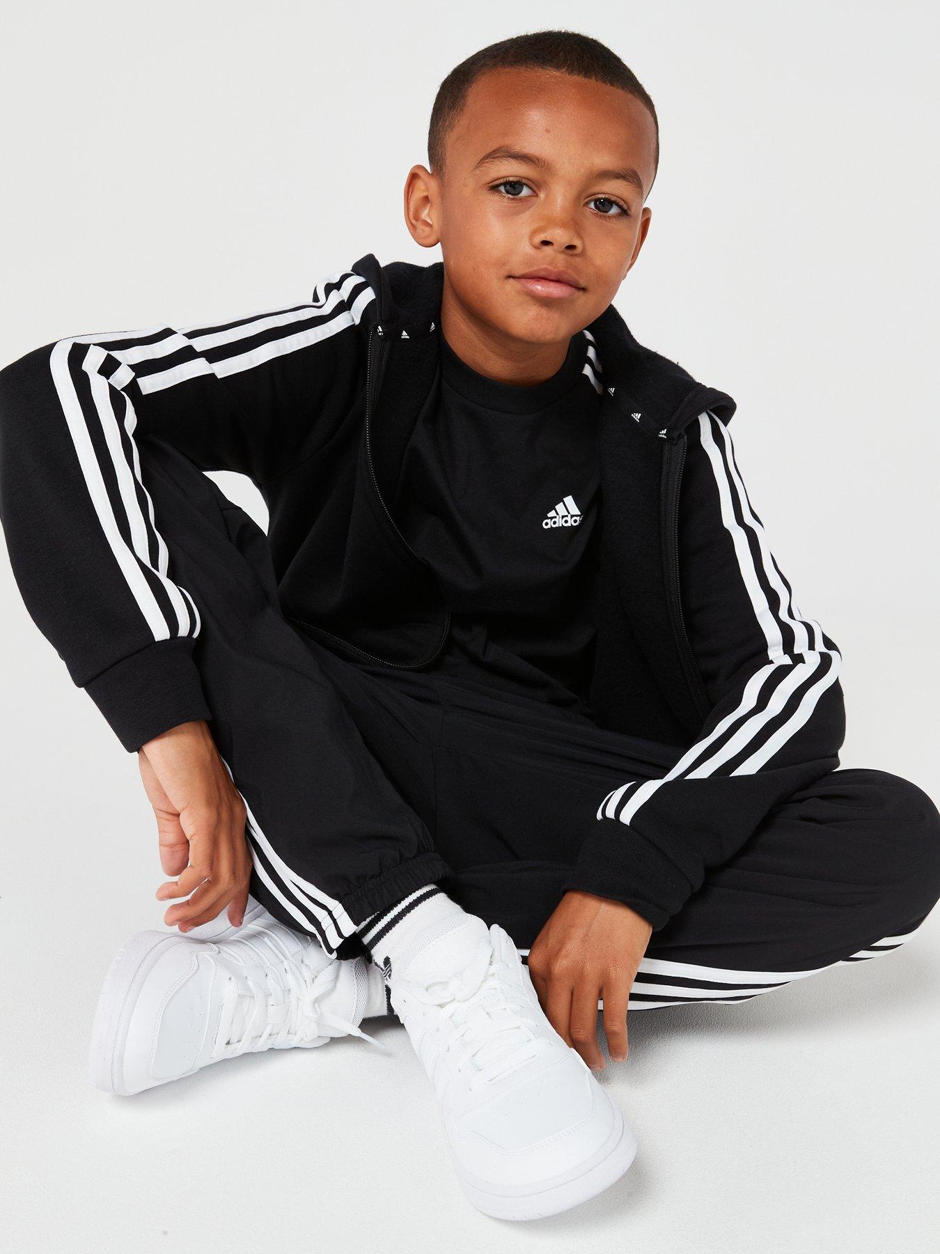 adidas-essentials-junior-3-stripe-zip-through-hoodie-blackoutfit