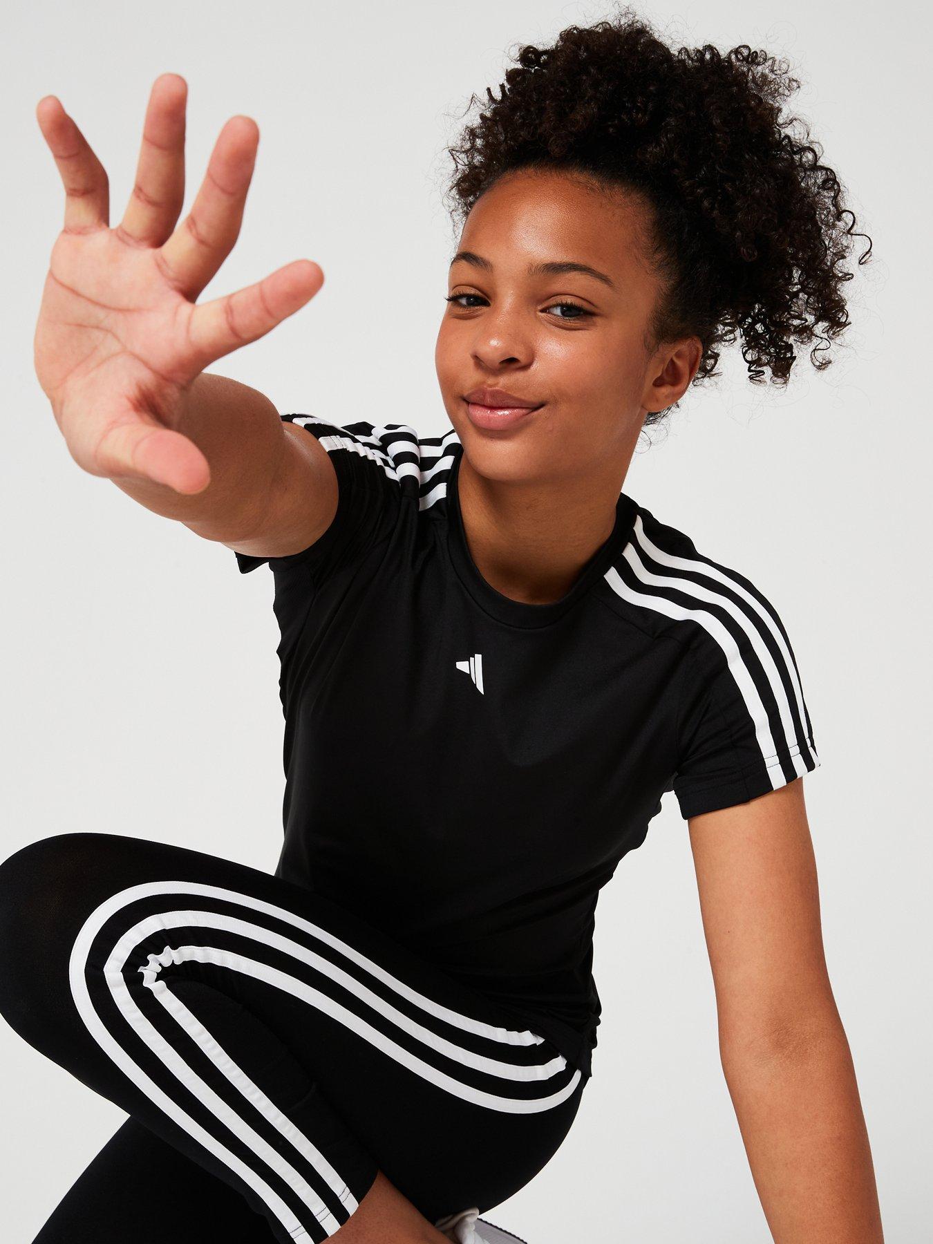 adidas-junior-girls-train-essentials-3-stripe-legging-blackwhiteoutfit