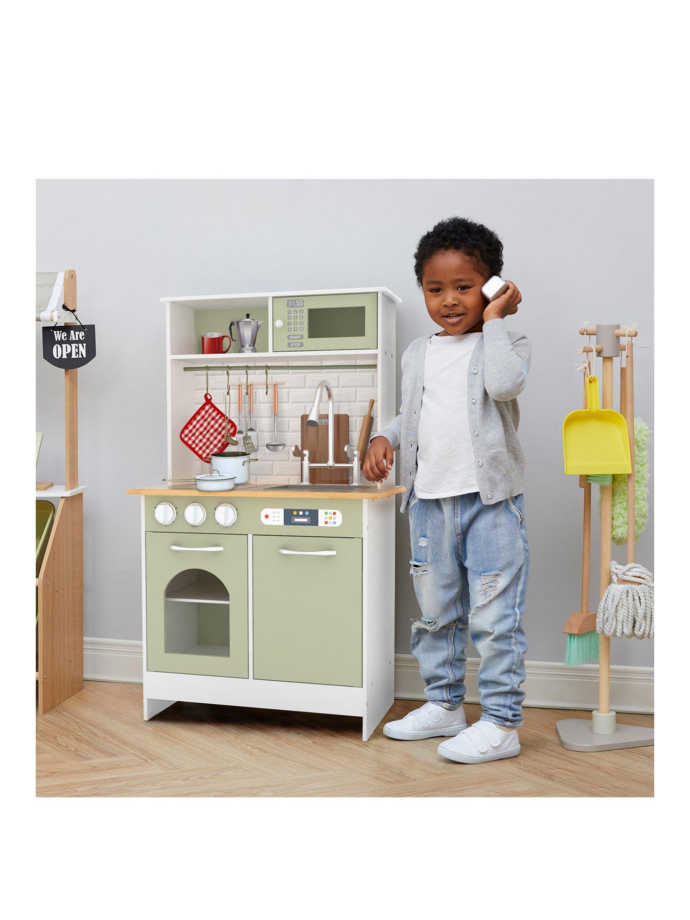 My little chef store play kitchen