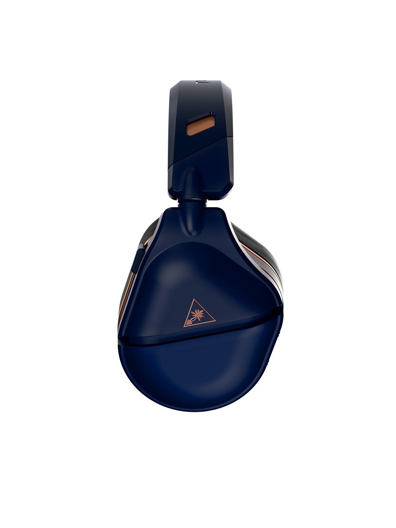 Image 4 of 8 of Turtle Beach Stealth 700P Max Wireless Gaming Headset &nbsp;for PS5, PS4, Nintendo Switch &amp; PC &ndash; Cobalt Blue