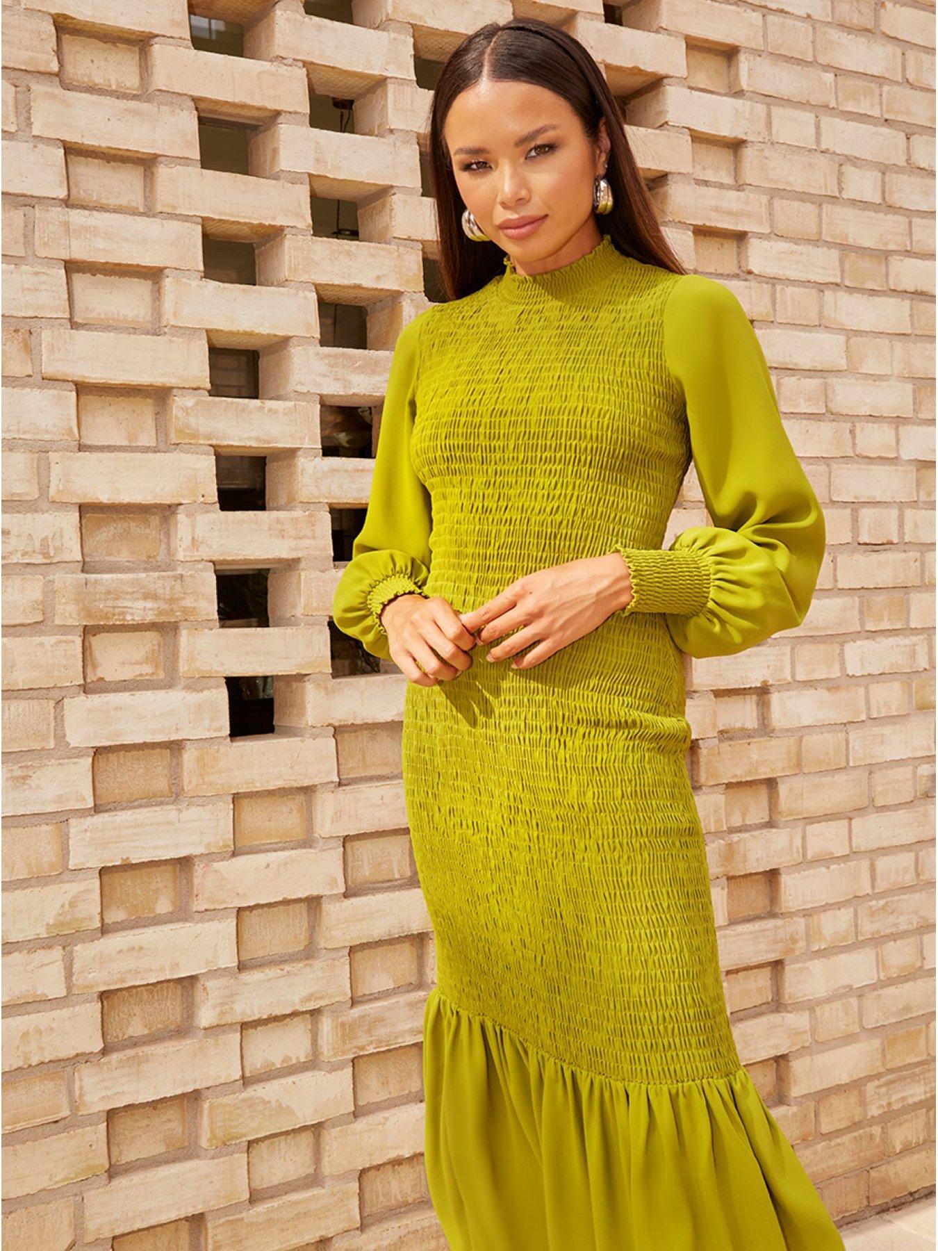 chi-chi-london-chi-chi-london-long-sleeve-shirred-maxi-dress-in-greenoutfit