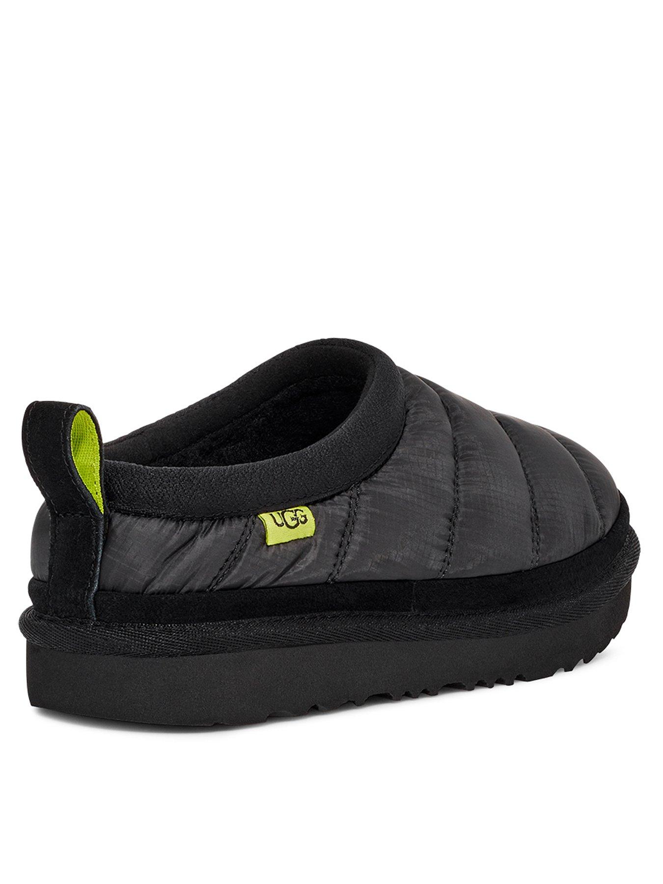 ugg-ugg-kids-tasman-lta-slipper-blackstillFront