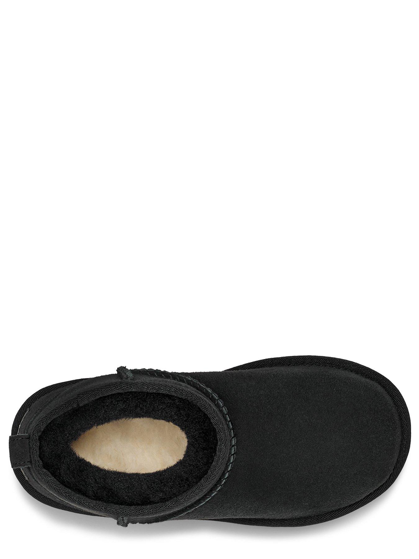 ugg-ugg-kids-classic-ultra-mini-classic-boot-blackoutfit