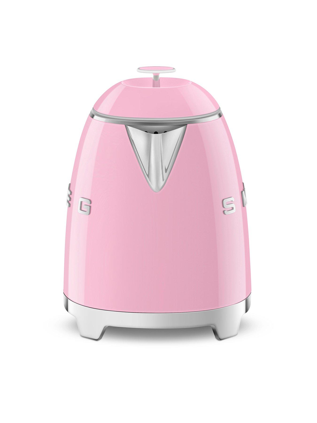 smeg-klf05-retro-style-08l-mini-kettle-1400w-pastel-pinkstillFront