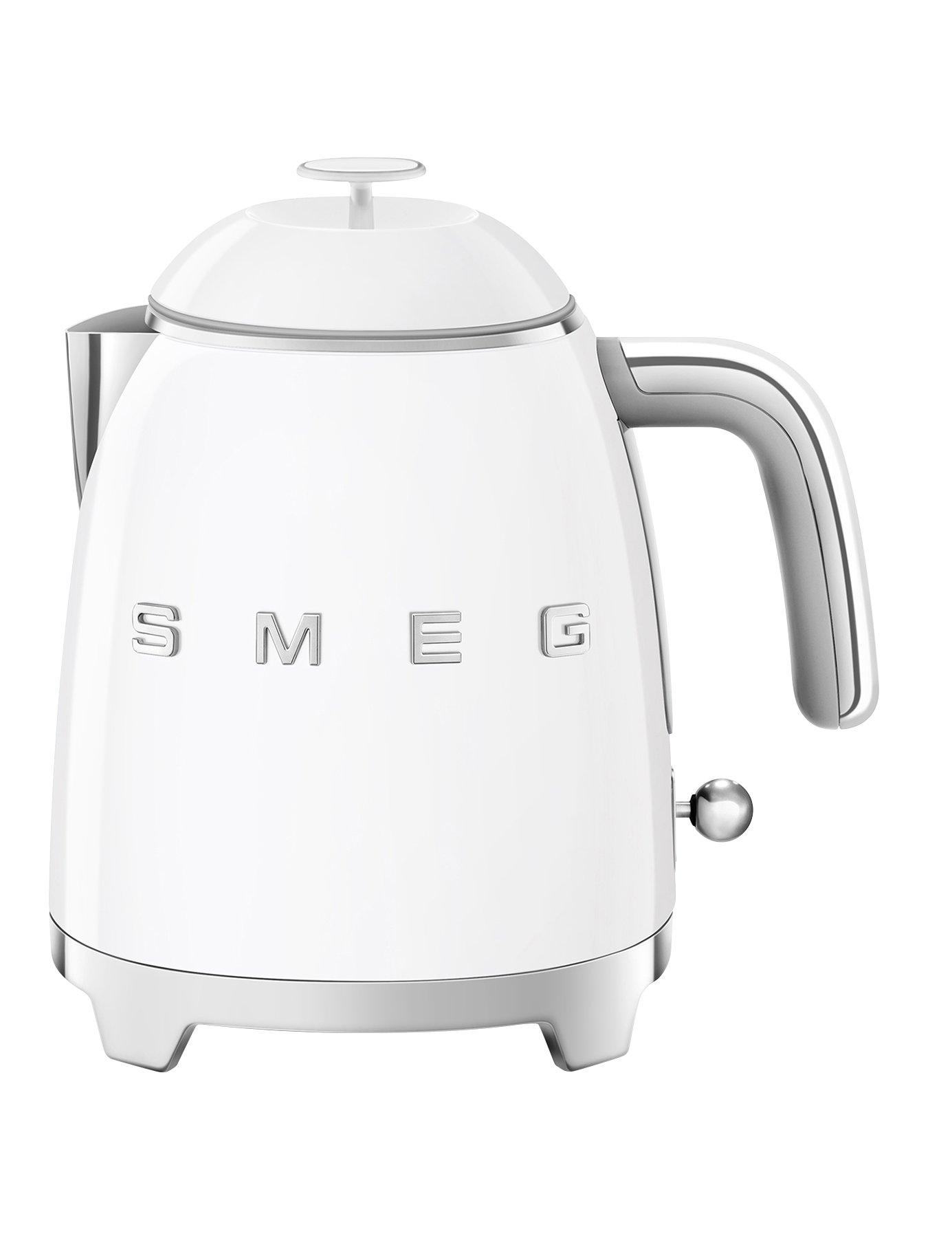 Smeg KLF05 Retro Style 0.8L Mini Kettle, 1400W - White