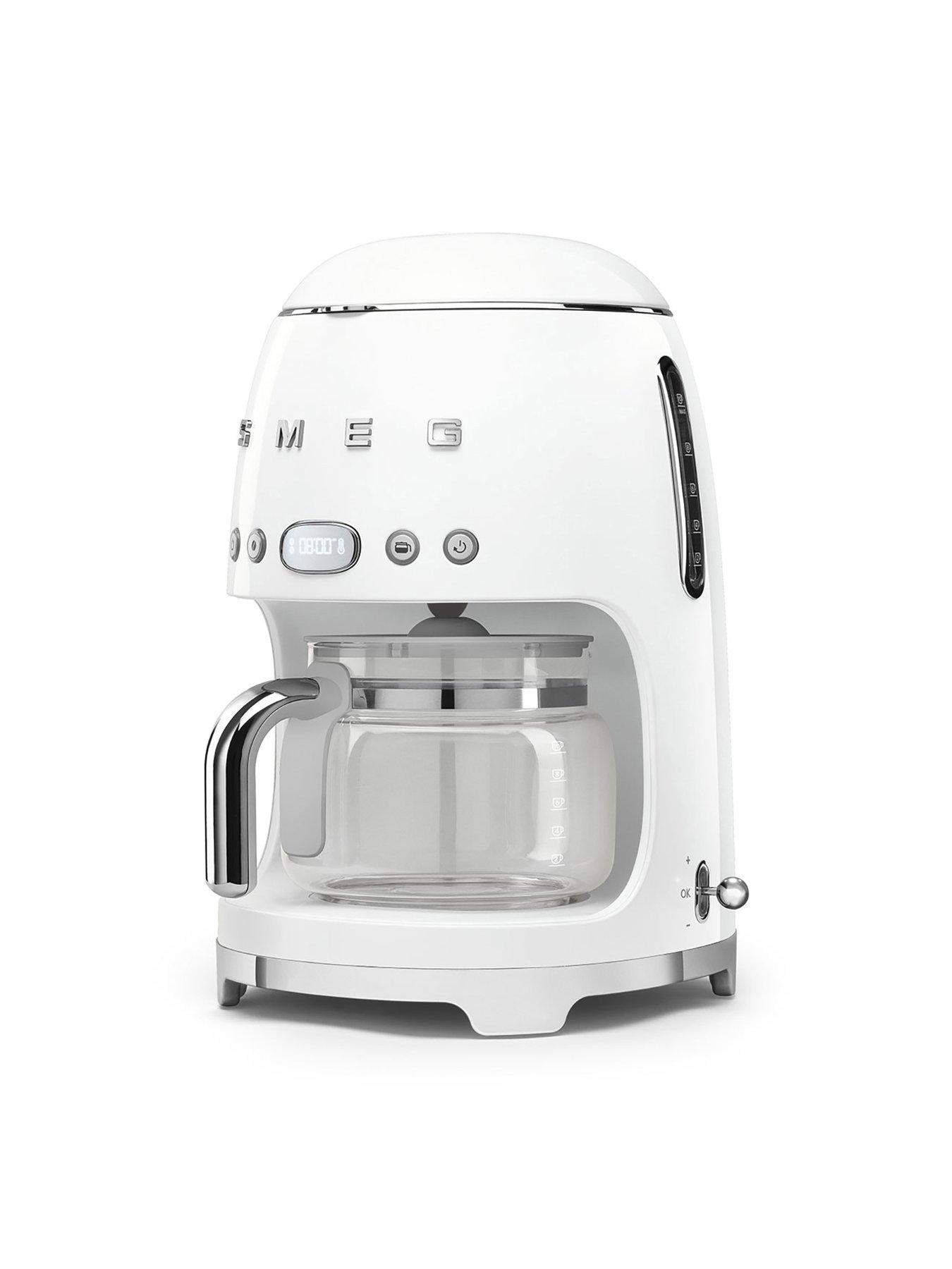 smeg-dcf02-retro-style-drip-coffee-machine-14-litre-tank-whitestillFront