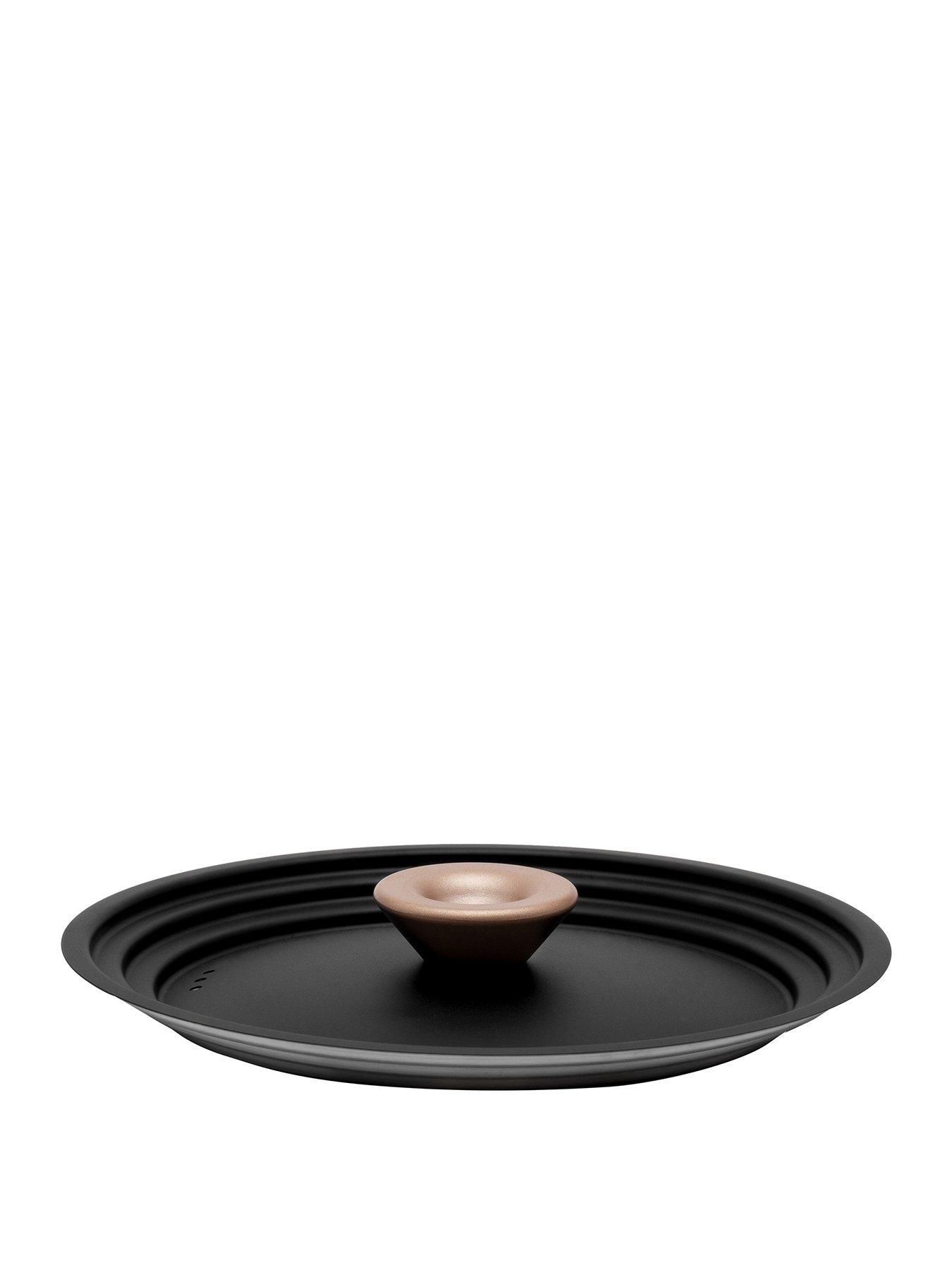 https://media.very.ie/i/littlewoodsireland/V6ZY7_SQ1_0000000004_BLACK_SLf/meyer-accent-medium-universal-stainless-steel-pan-lid-ndash-20-22-24-cm.jpg?$180x240_retinamobilex2$