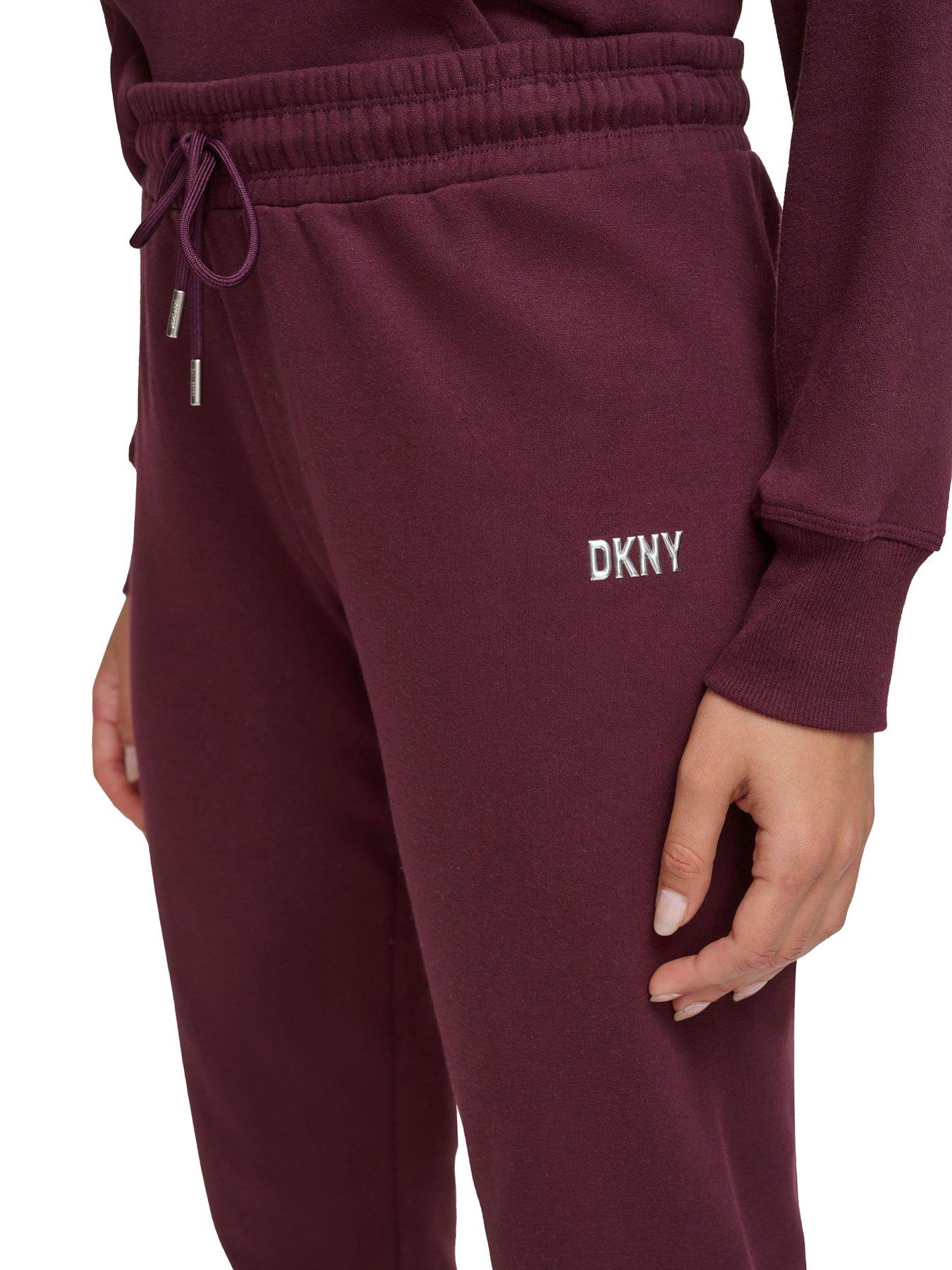 dkny-sport-metallic-logo-everyday-jogger-currantoutfit