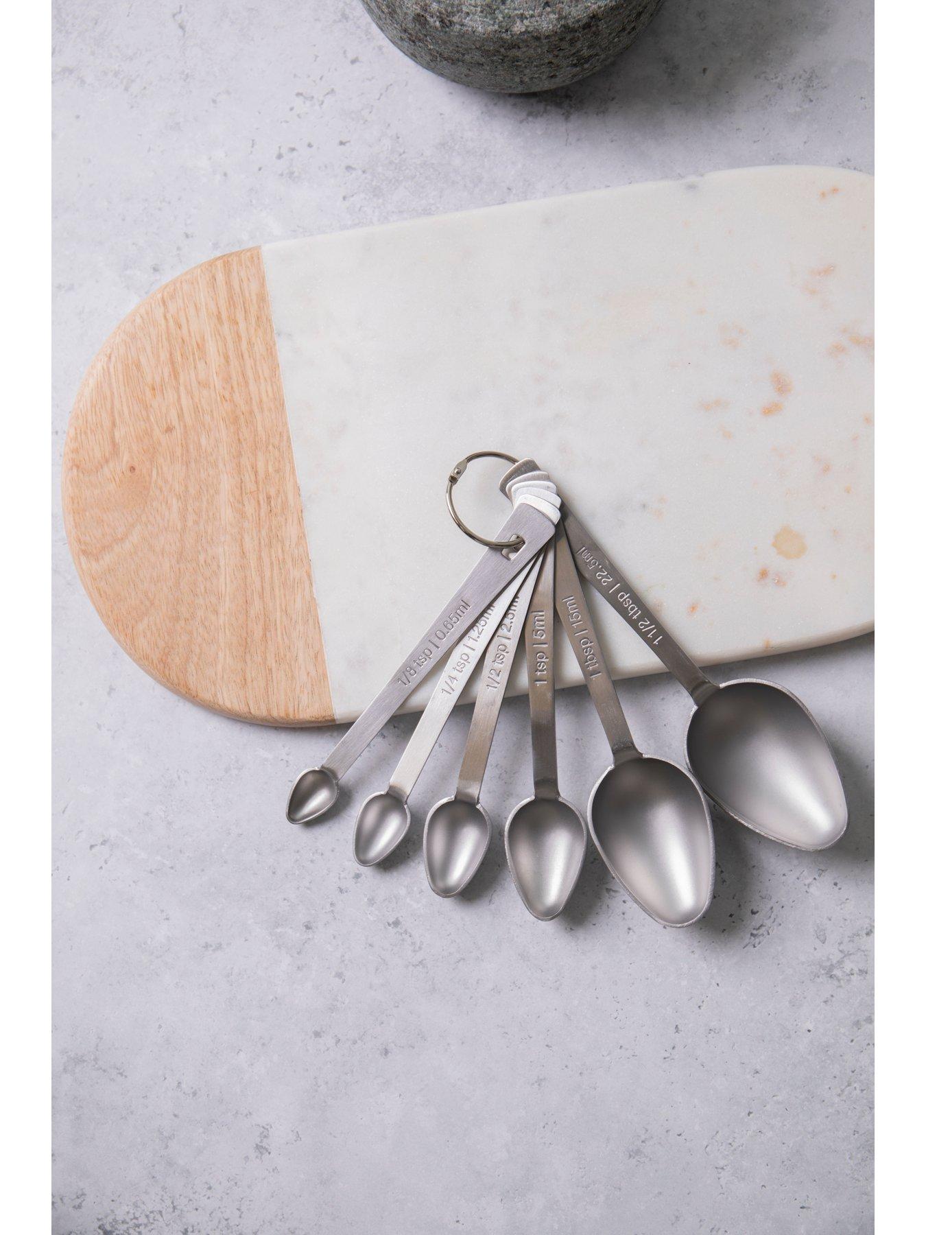 Image 2 of 5 of MasterClass Smart Space 5 Piece Measuring Spoon Set