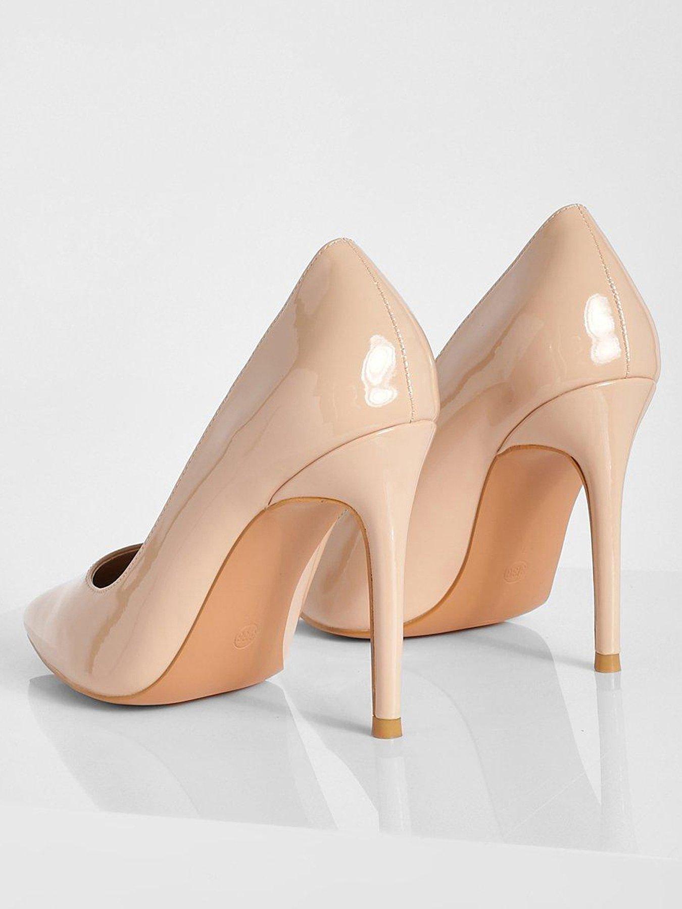 Nude store pointed pumps