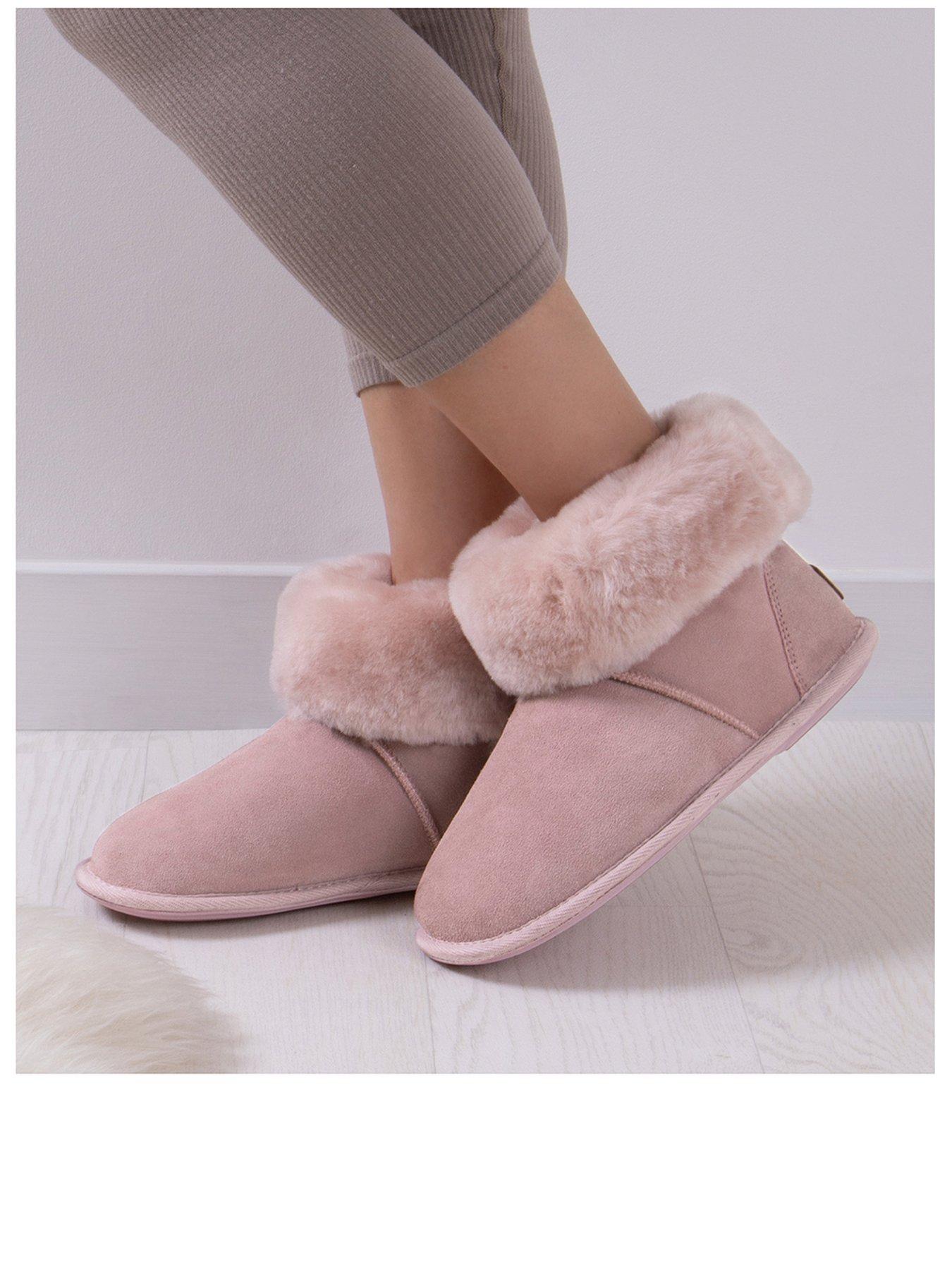 just-sheepskin-albery-sheepskin-bootie-slipper-pinkstillFront