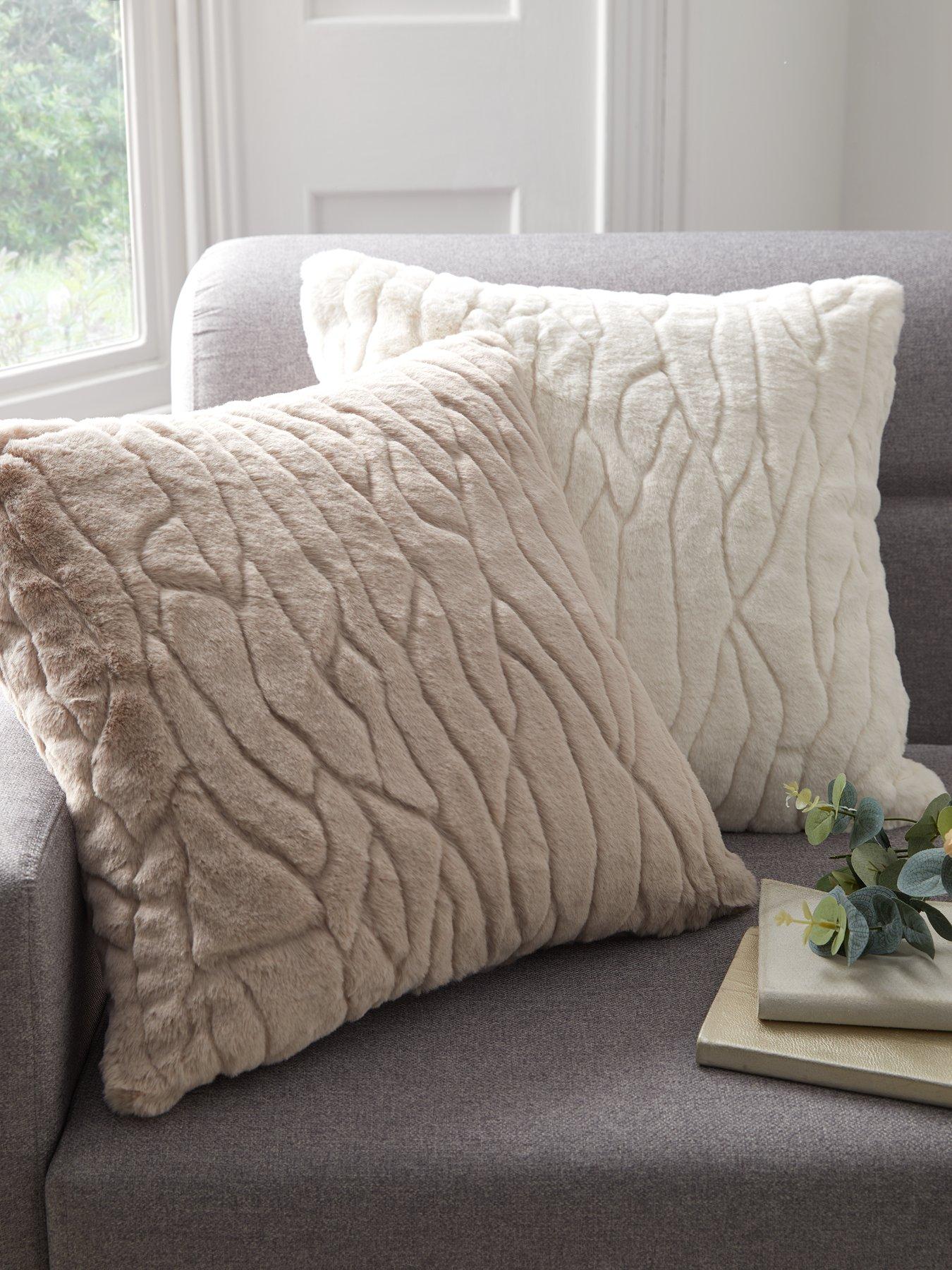 Image 2 of 4 of The Very Collection Bergen Faux Fur Cushion
