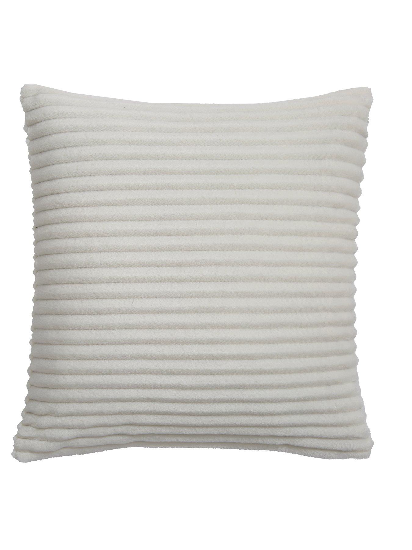 the-very-collection-ribbon-velour-cushion