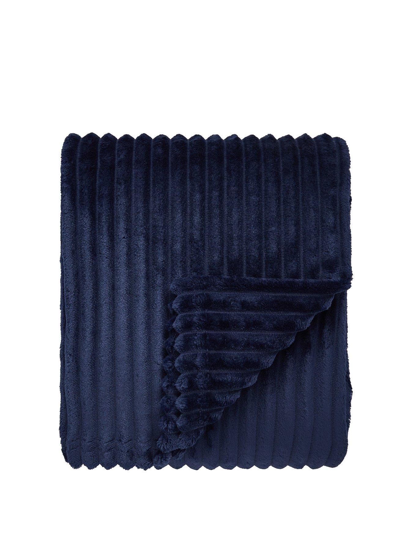 very-home-ribbon-velour-throw