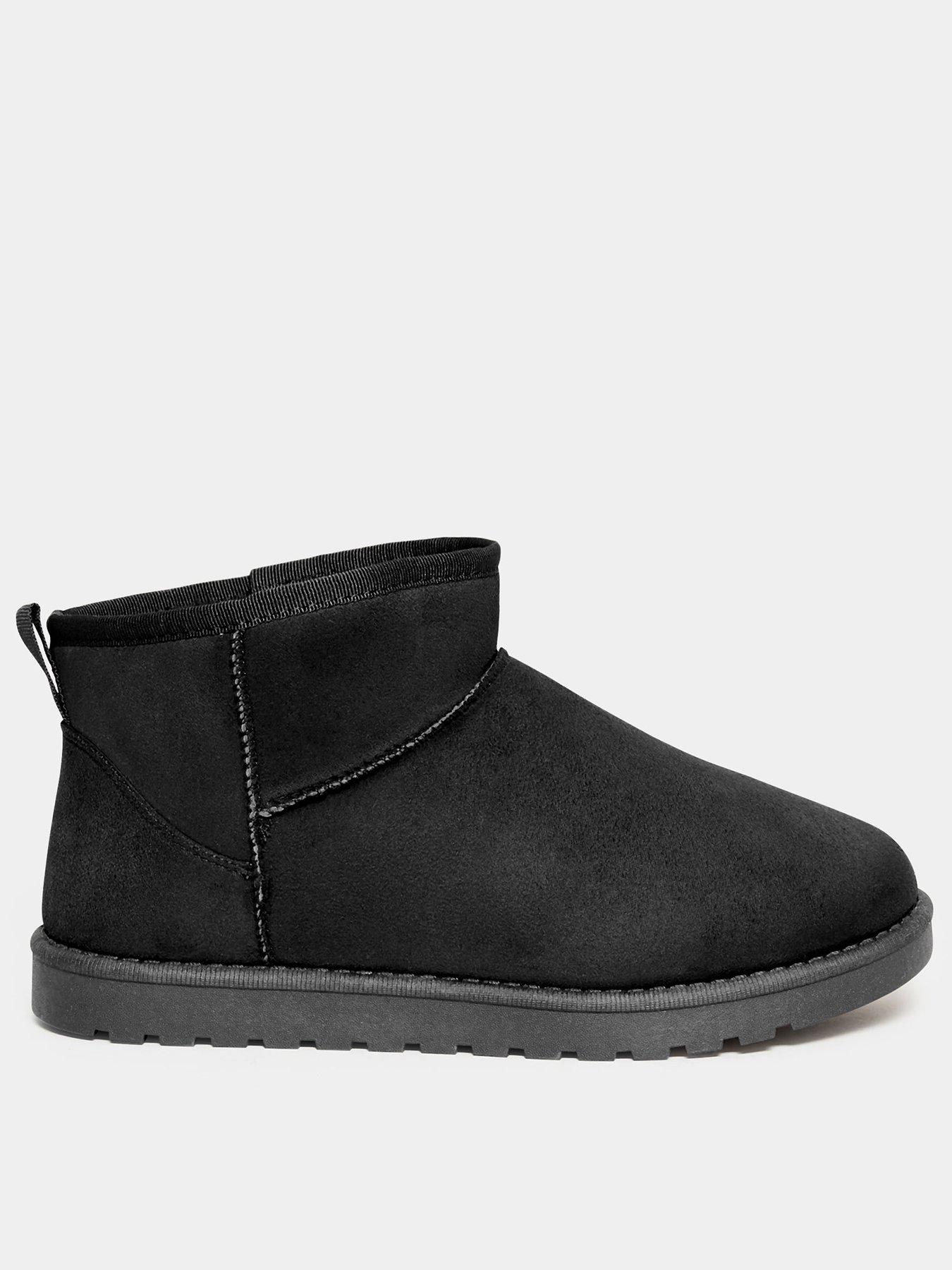 Ugg hot sale wide fit