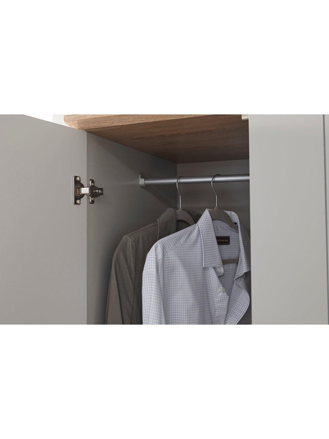 gfw-kendal-3-doornbsp3-drawer-wardrobedetail