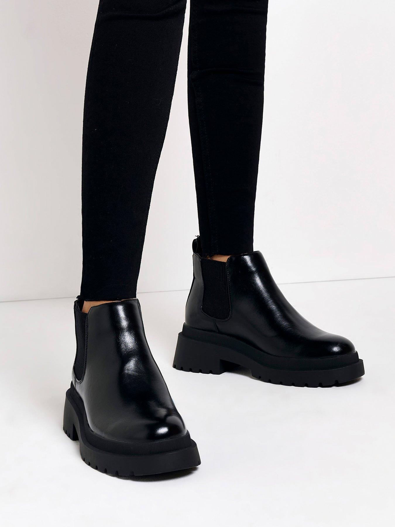 Black chelsea boots 2025 womens river island